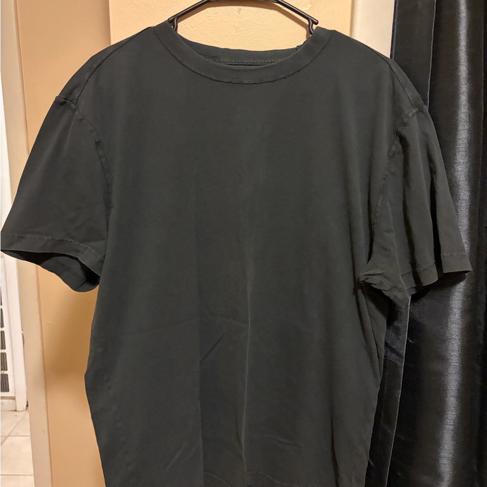 Hollister Men's Charcoal Short Sleeve Tee